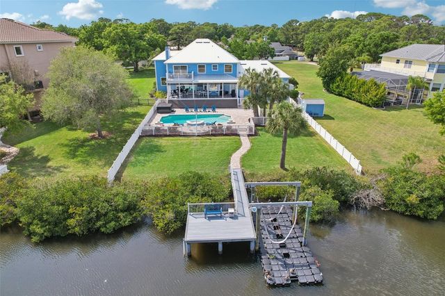 8107 SIERRA MANOR LANE, Tampa, FL 33635