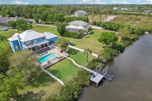 8107 SIERRA MANOR LANE, Tampa, FL 33635