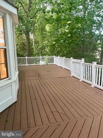 9 GRANTS CT, Stafford, VA 22556
