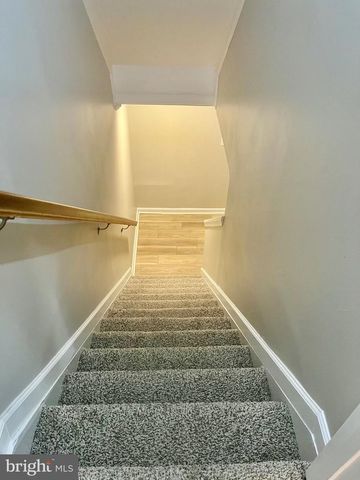 9 GRANTS CT, Stafford, VA 22556