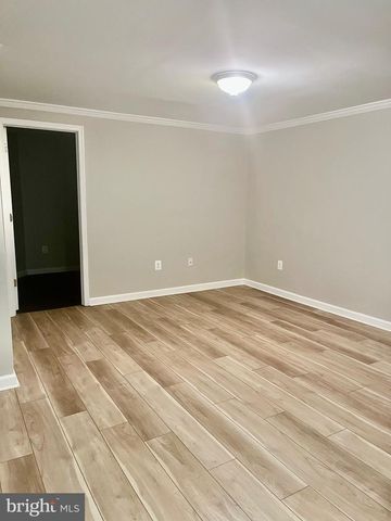9 GRANTS CT, Stafford, VA 22556