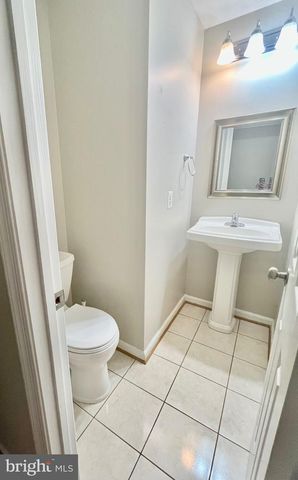 9 GRANTS CT, Stafford, VA 22556