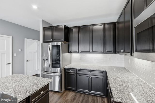 529 SWANSEA DR, Middletown, DE 19709