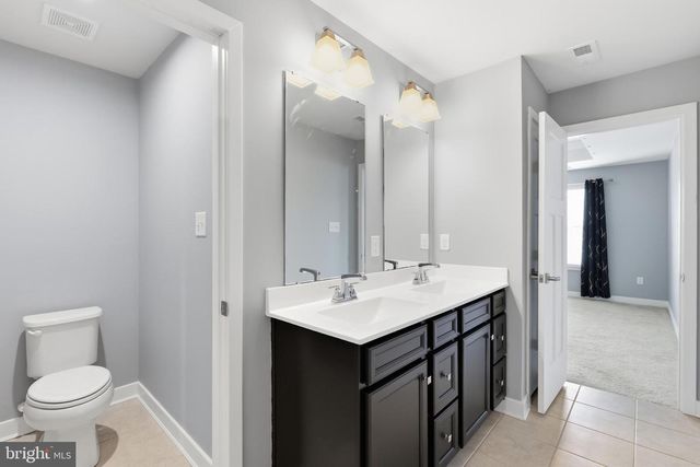 529 SWANSEA DR, Middletown, DE 19709