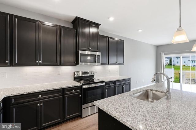 529 SWANSEA DR, Middletown, DE 19709