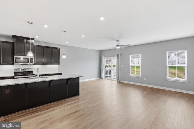 529 SWANSEA DR, Middletown, DE 19709
