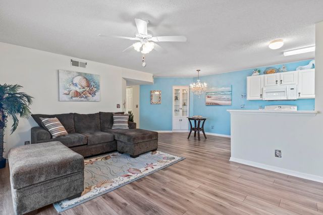 8835 Chandler Dr Apt E, Surfside Beach, SC 29575