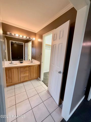 111 Herlil Circle, Carencro, LA 70520