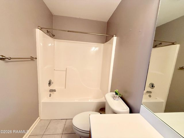 111 Herlil Circle, Carencro, LA 70520