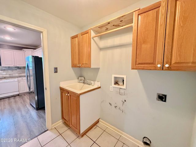 111 Herlil Circle, Carencro, LA 70520