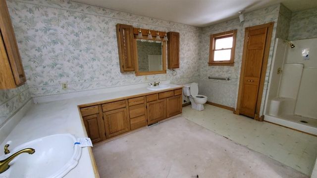 2833 58th Street, Fennville, MI 49408