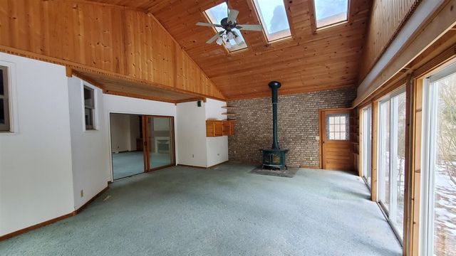 2833 58th Street, Fennville, MI 49408