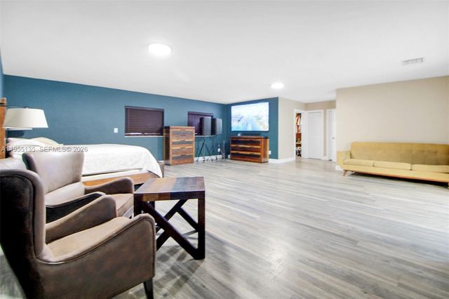 18280 SW 202nd St, Miami, FL 33187