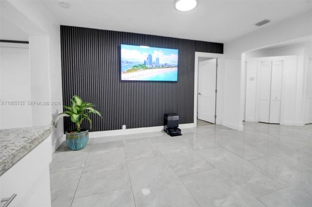 18280 SW 202nd St, Miami, FL 33187