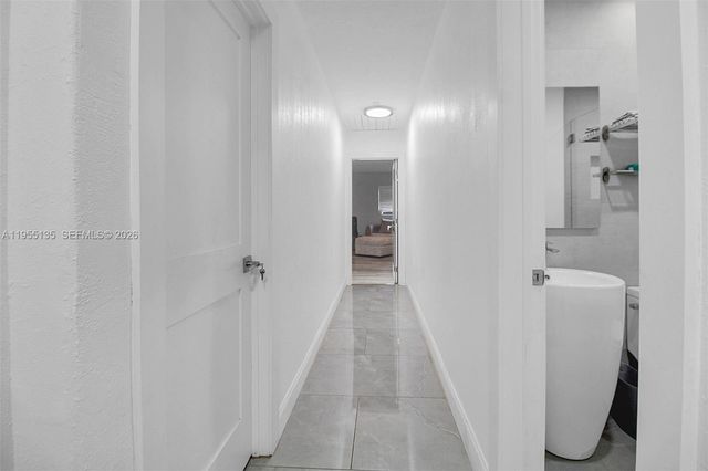 18280 SW 202nd St, Miami, FL 33187