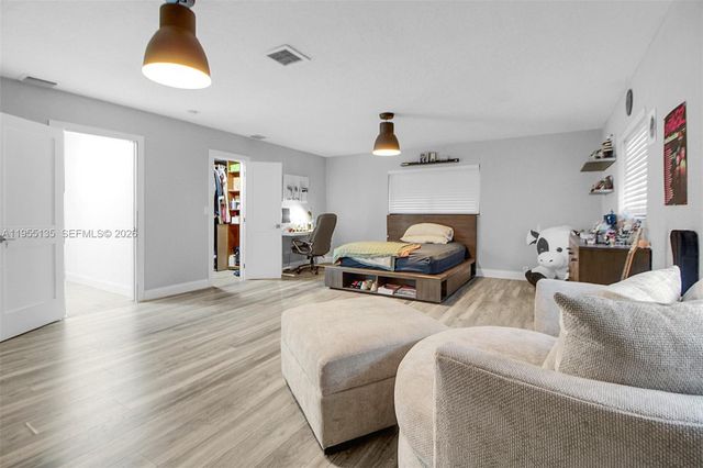 18280 SW 202nd St, Miami, FL 33187