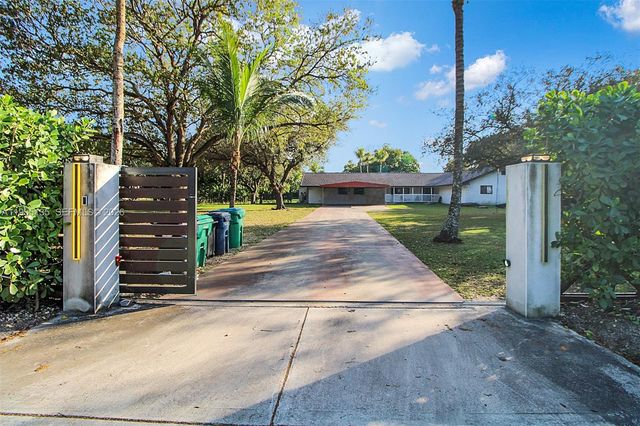 18280 SW 202nd St, Miami, FL 33187