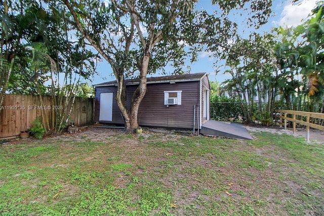 18280 SW 202nd St, Miami, FL 33187