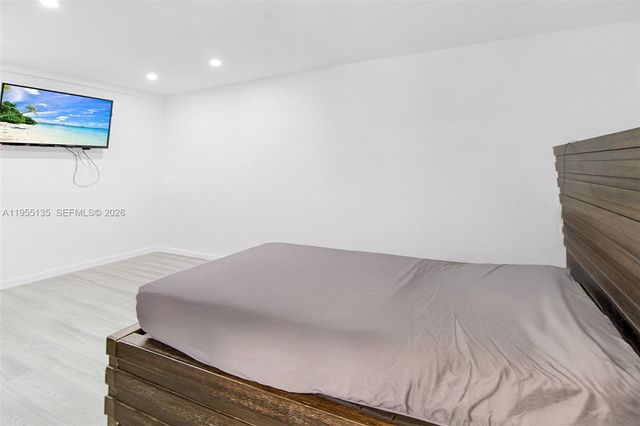 18280 SW 202nd St, Miami, FL 33187