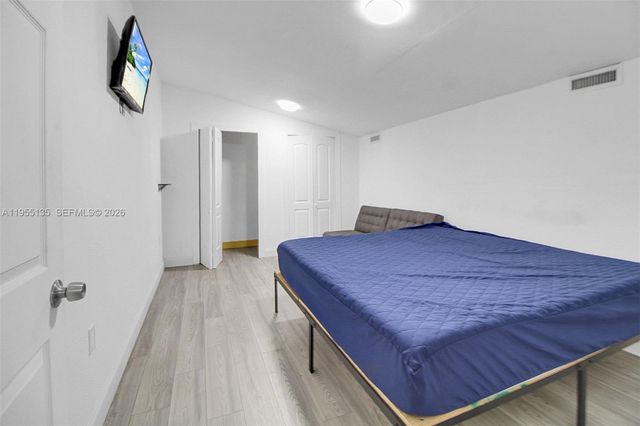 18280 SW 202nd St, Miami, FL 33187