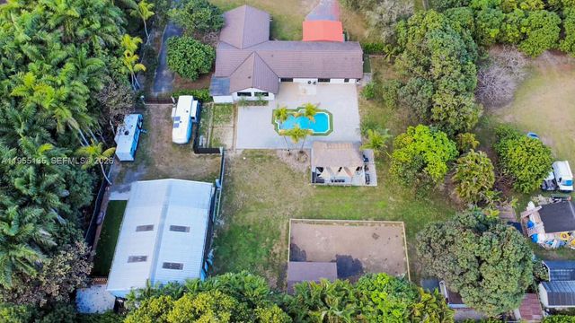 18280 SW 202nd St, Miami, FL 33187