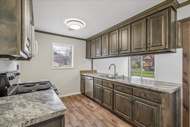 7933 NEWPORT DR, Millington, TN 38053