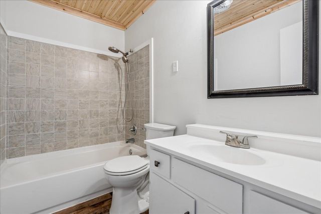 7933 NEWPORT DR, Millington, TN 38053