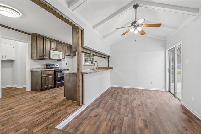 7933 NEWPORT DR, Millington, TN 38053