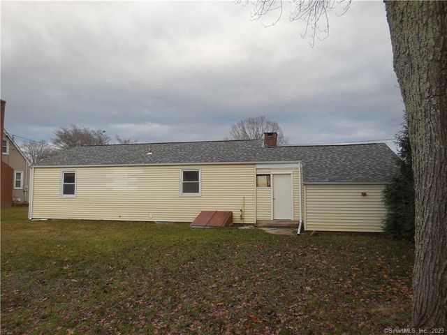 215 Fowler Avenue, Middletown, CT 06457