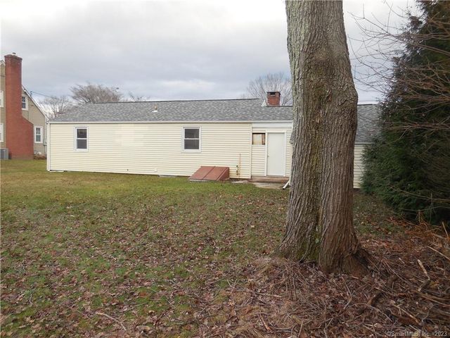 215 Fowler Avenue, Middletown, CT 06457