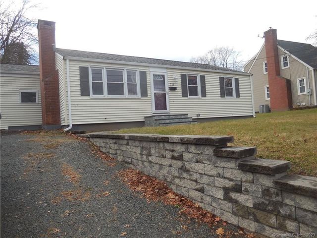 215 Fowler Avenue, Middletown, CT 06457