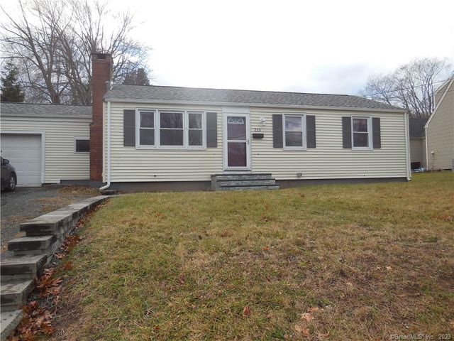 215 Fowler Avenue, Middletown, CT 06457
