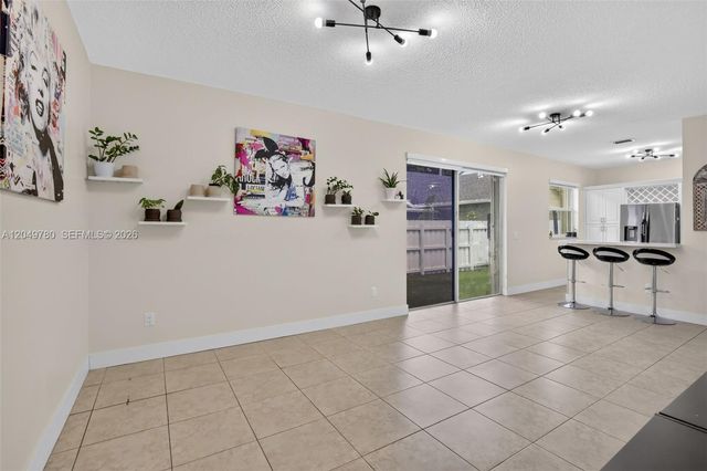 490 NW 102nd Ter, Pembroke Pines, FL 33026