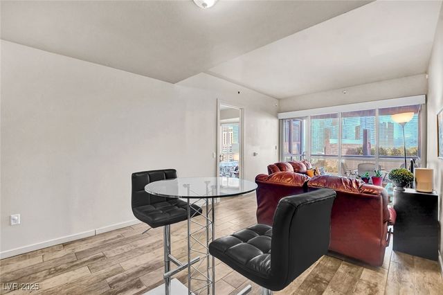 4575 Dean Martin Drive 711, Las Vegas, NV 89103