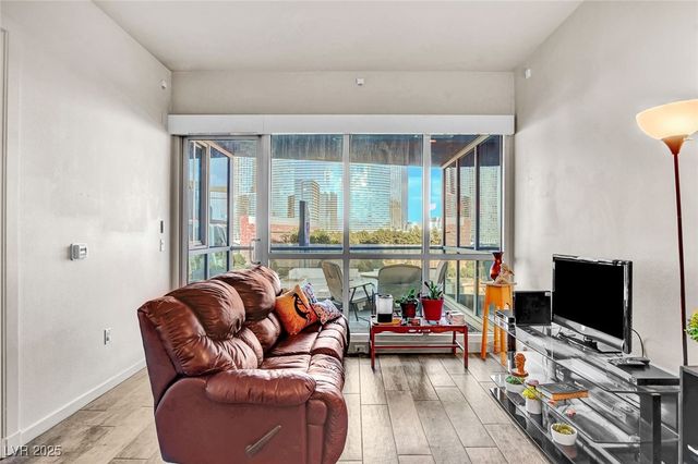 4575 Dean Martin Drive 711, Las Vegas, NV 89103