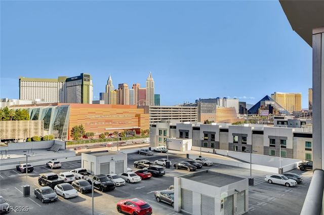 4575 Dean Martin Drive 711, Las Vegas, NV 89103