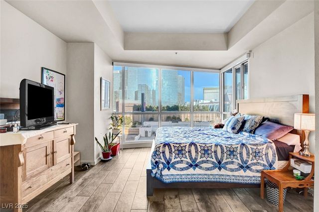 4575 Dean Martin Drive 711, Las Vegas, NV 89103