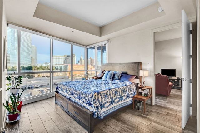 4575 Dean Martin Drive 711, Las Vegas, NV 89103