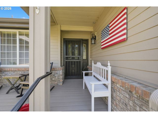 1140 MOLLY Ln, Eugene, OR 97404