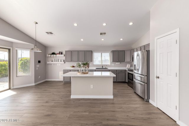 41083 N ROSE Lane, San Tan Valley, AZ 85140