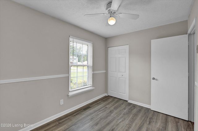 258 Fortney Ln, Mt Washington, KY 40047