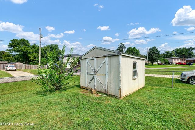258 Fortney Ln, Mt Washington, KY 40047