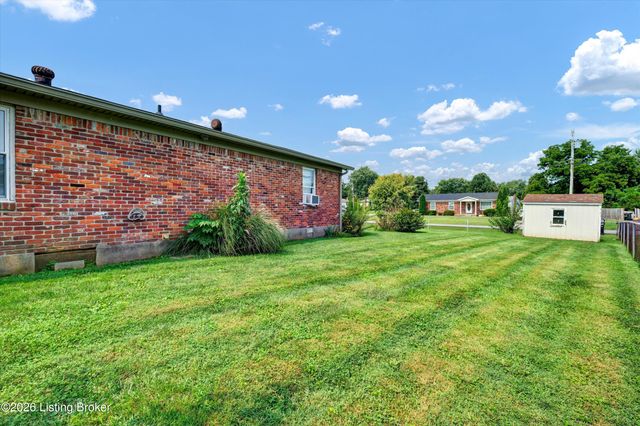 258 Fortney Ln, Mt Washington, KY 40047