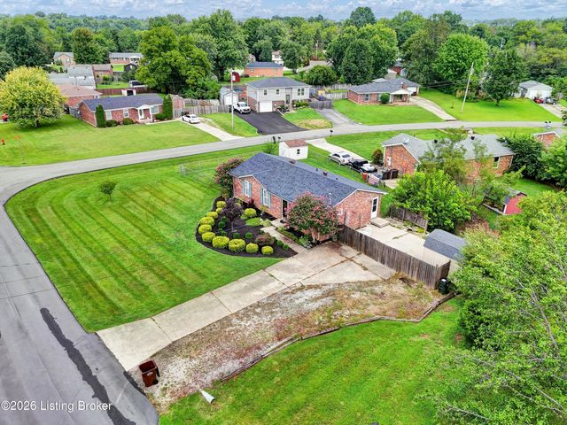 258 Fortney Ln, Mt Washington, KY 40047