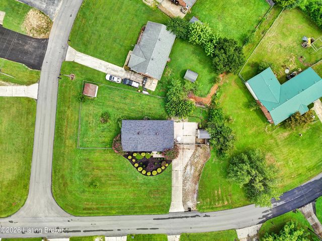 258 Fortney Ln, Mt Washington, KY 40047