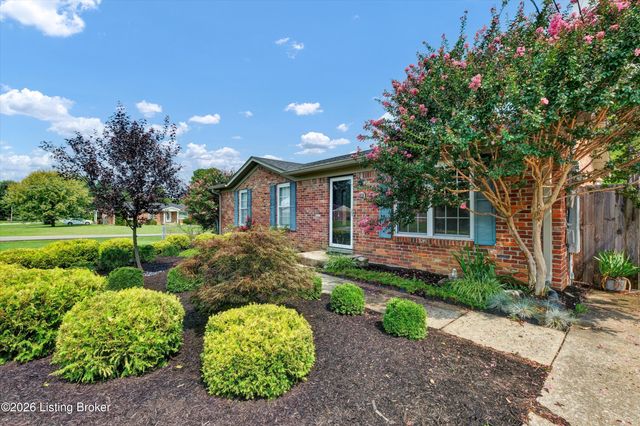 258 Fortney Ln, Mt Washington, KY 40047