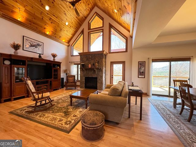 335 Northshore Drive, Blairsville, GA 30512