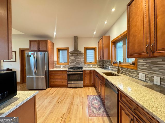 335 Northshore Drive, Blairsville, GA 30512