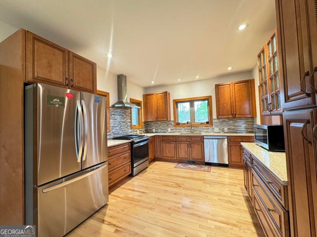 335 Northshore Drive, Blairsville, GA 30512