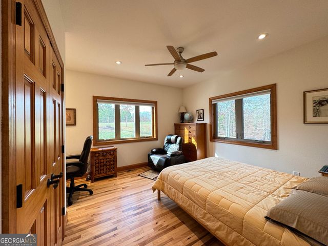 335 Northshore Drive, Blairsville, GA 30512